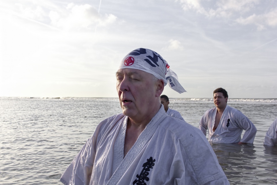 Nieuwjaarsduik Wijk aan Zee 2016